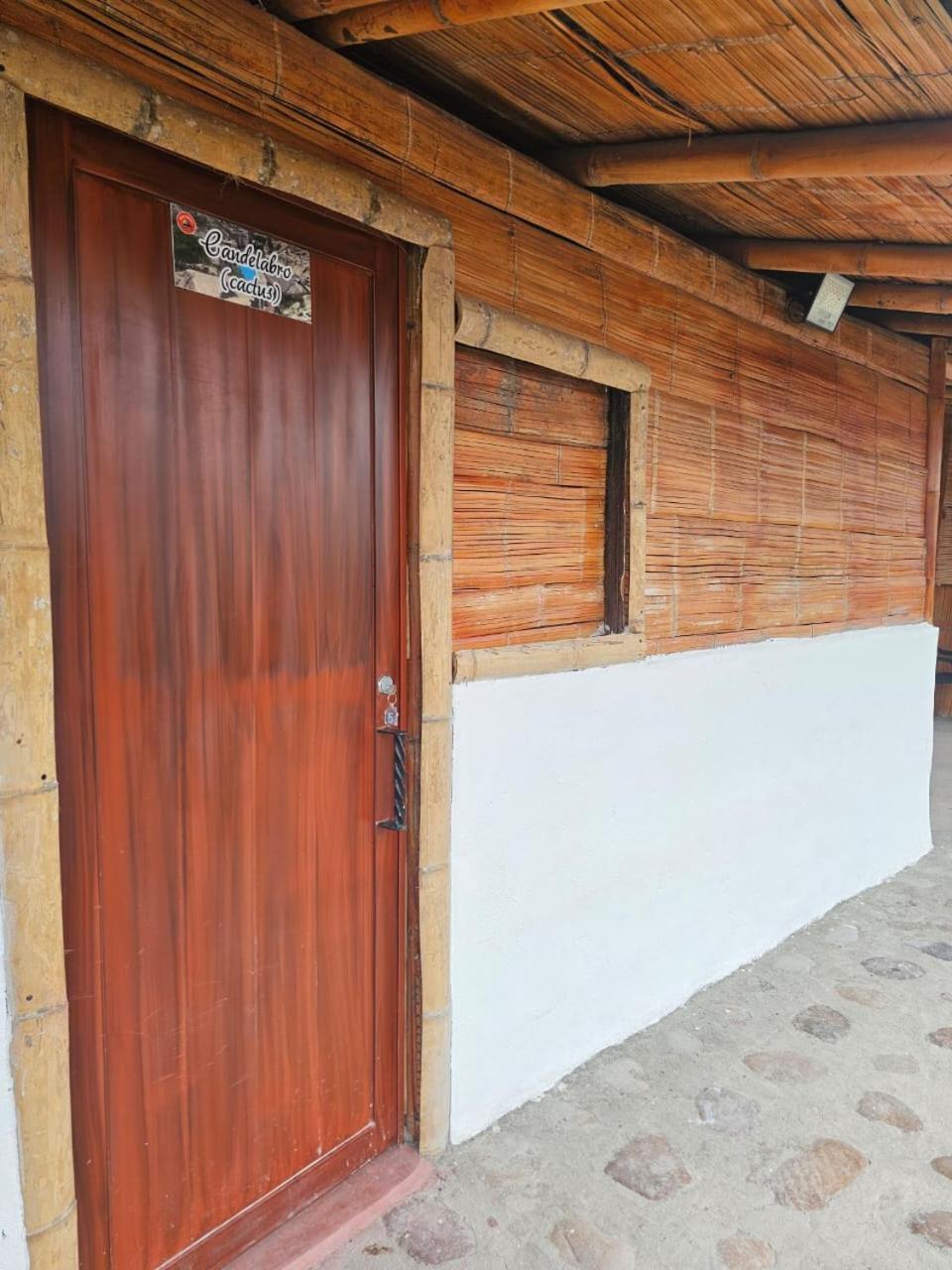 Estadero Los Hoyos Villavieja Eksteriør billede