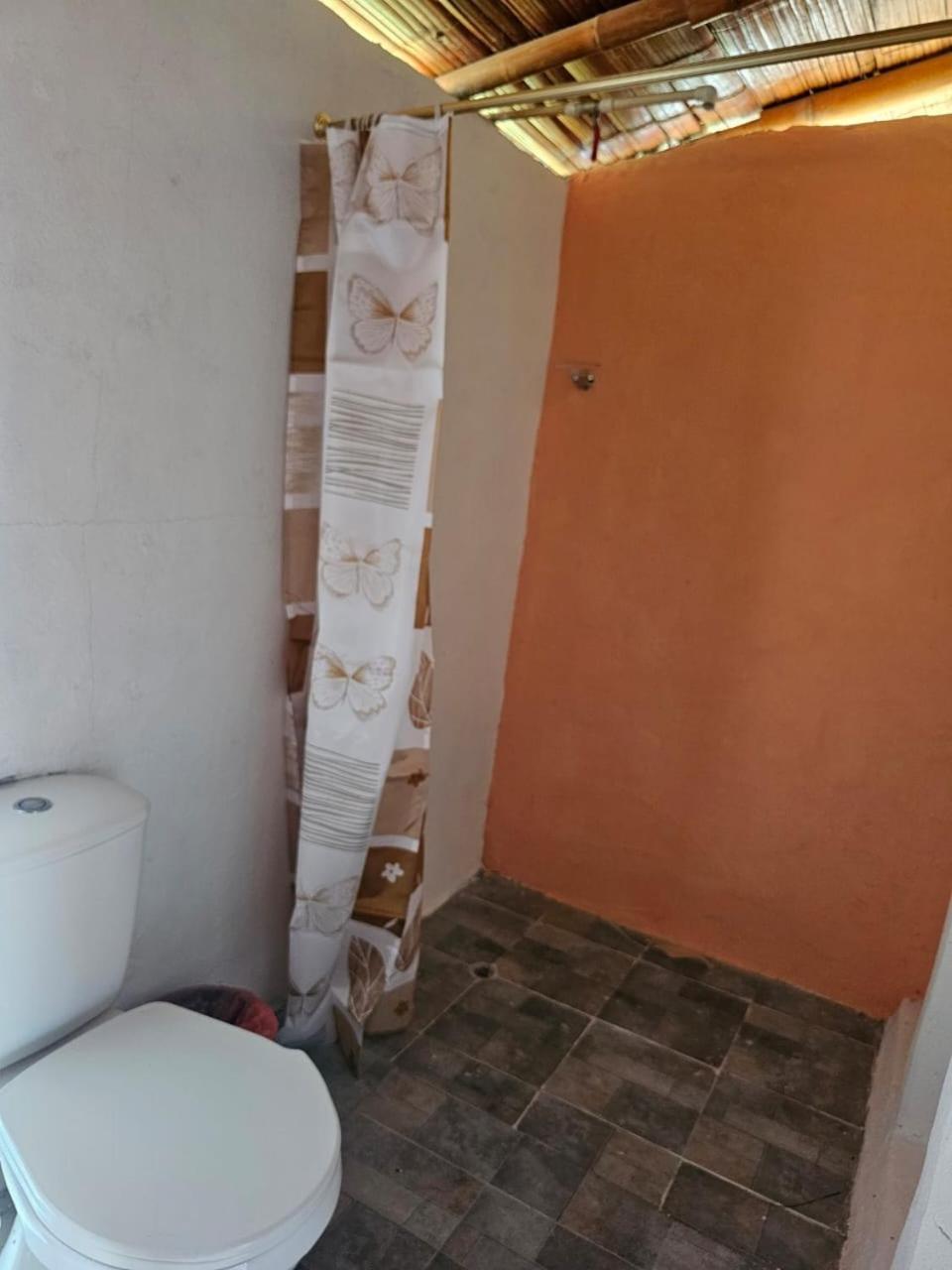 Estadero Los Hoyos Villavieja Eksteriør billede