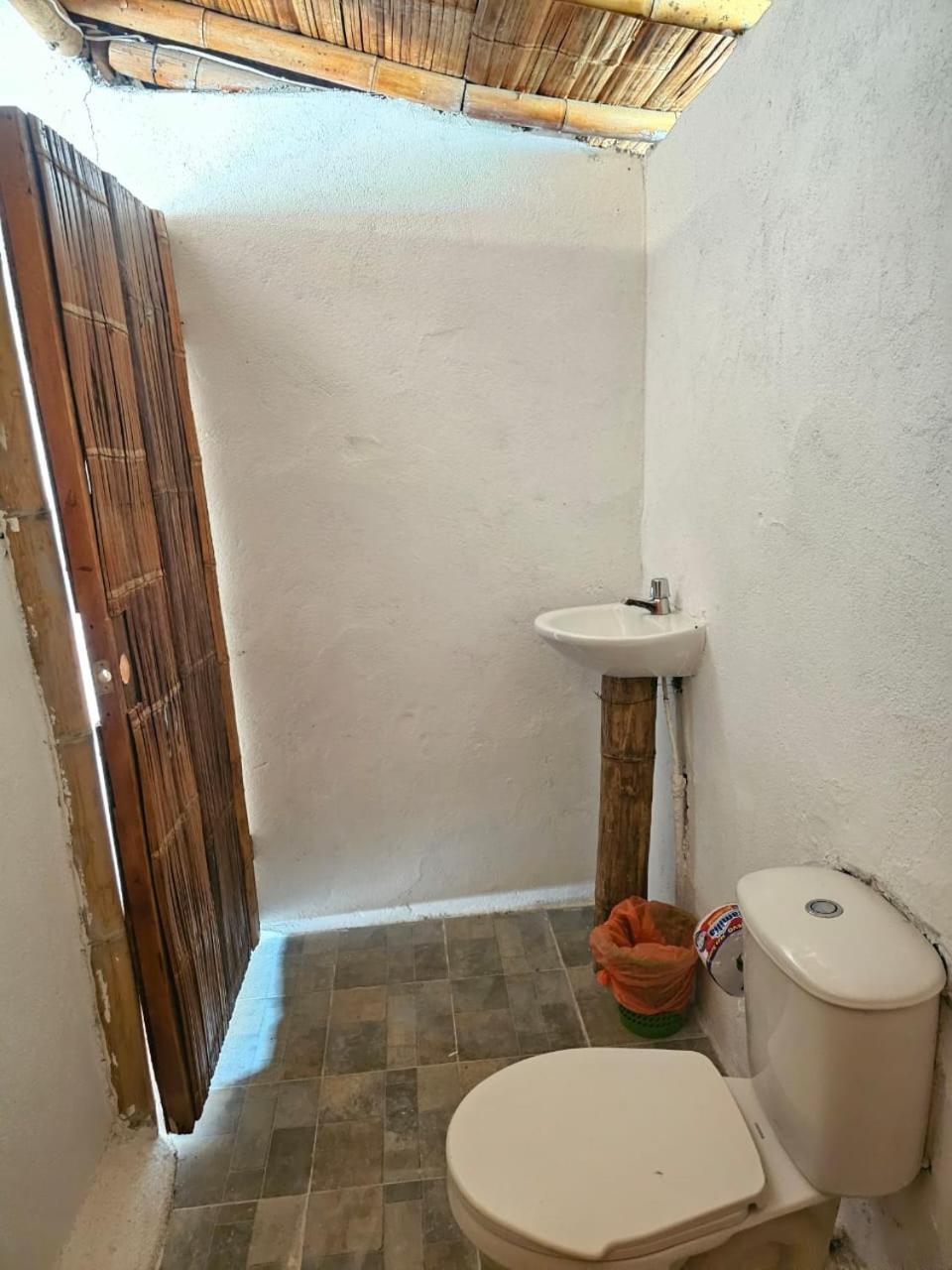 Estadero Los Hoyos Villavieja Eksteriør billede