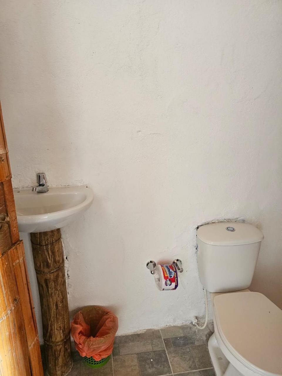 Estadero Los Hoyos Villavieja Eksteriør billede