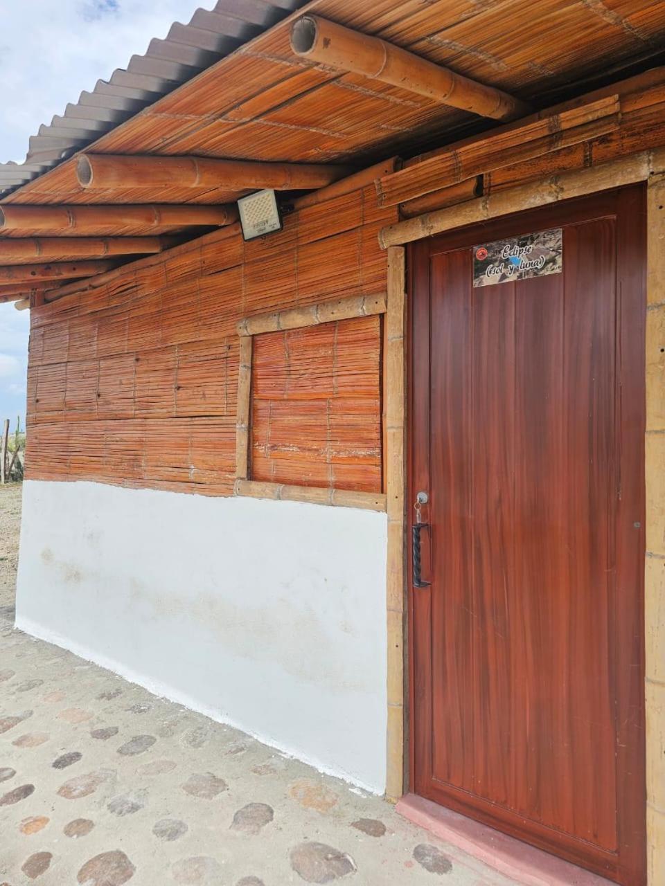 Estadero Los Hoyos Villavieja Eksteriør billede