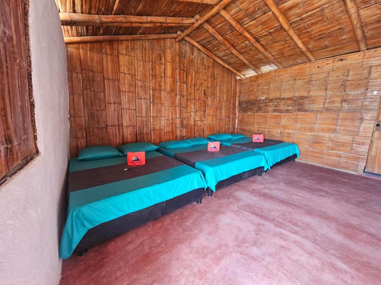 Estadero Los Hoyos Villavieja Eksteriør billede
